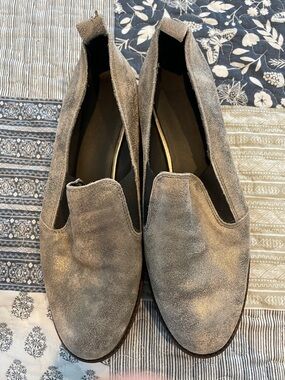 Jones Wear Metallic Gray Slip-On Loafers
